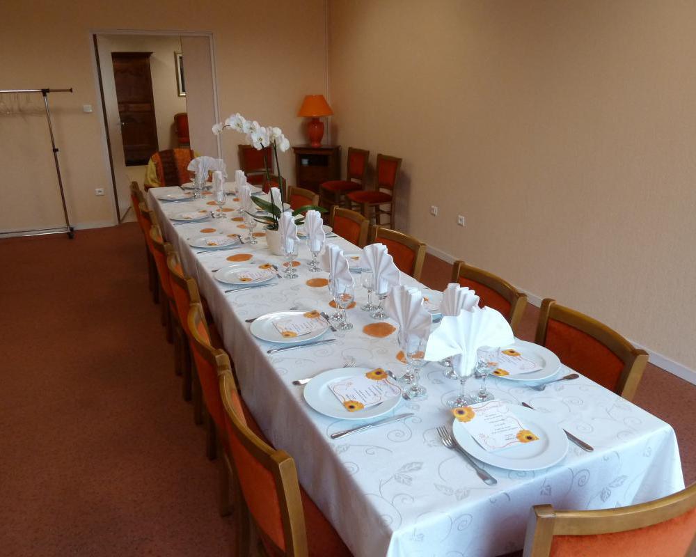 table restaurant